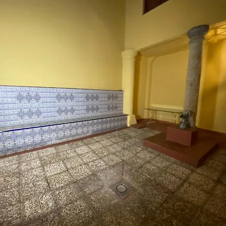 Apartamento El Patio De San Pablo - De Lujo En El Centro Con Parking Gratis *